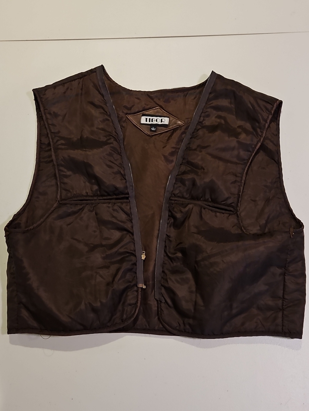 Liner Vest Rare Dark Brown & Cropped 0227